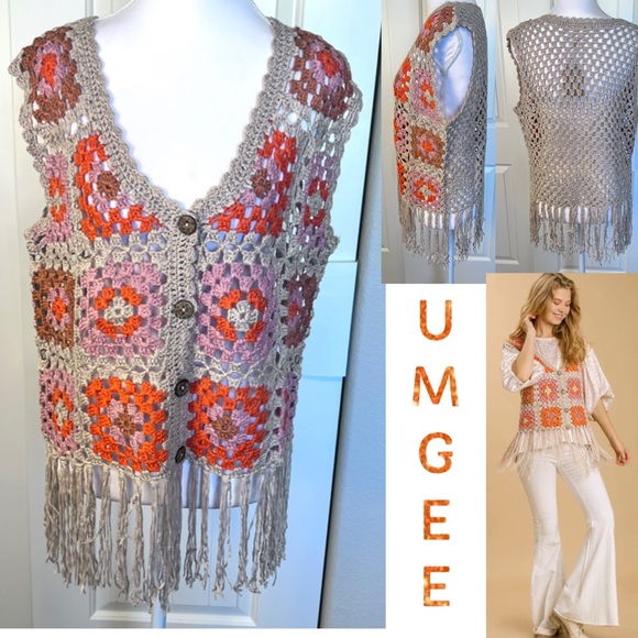 Umgee Sweaters - NWT Umgee V-Neck “Celeste” Color Block Taupe Button Detail Crochet Vest Sz Small